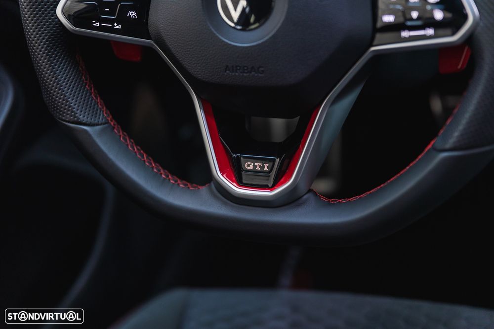 VW Golf 2.0 TSI OPF DSG GTI Clubsport - 32