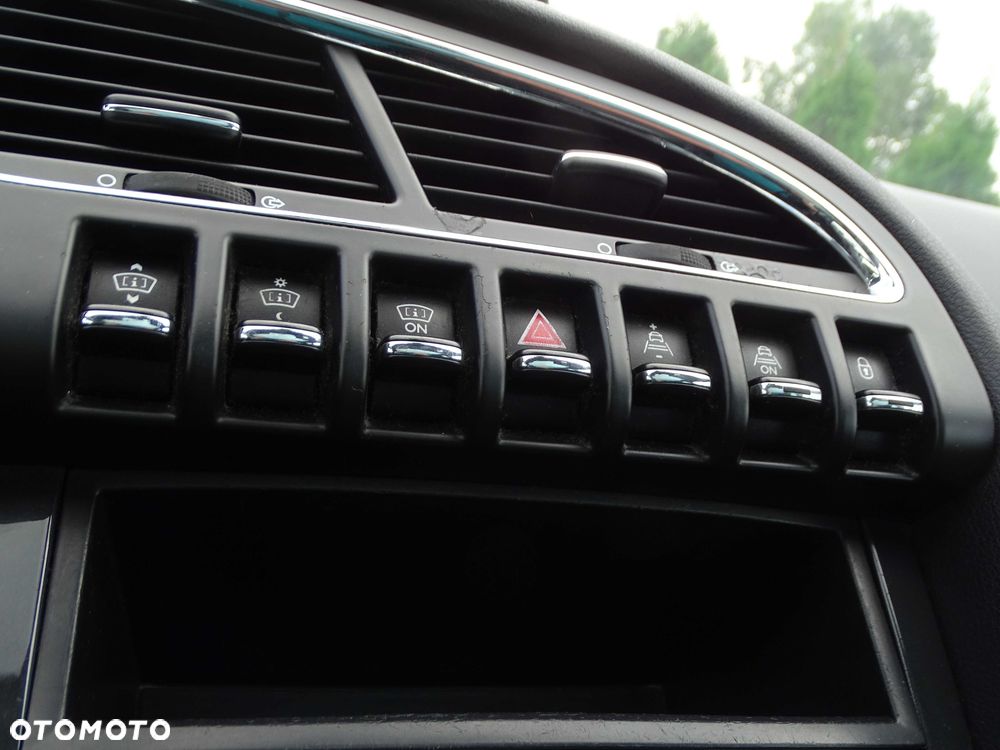 Peugeot 3008 - 13