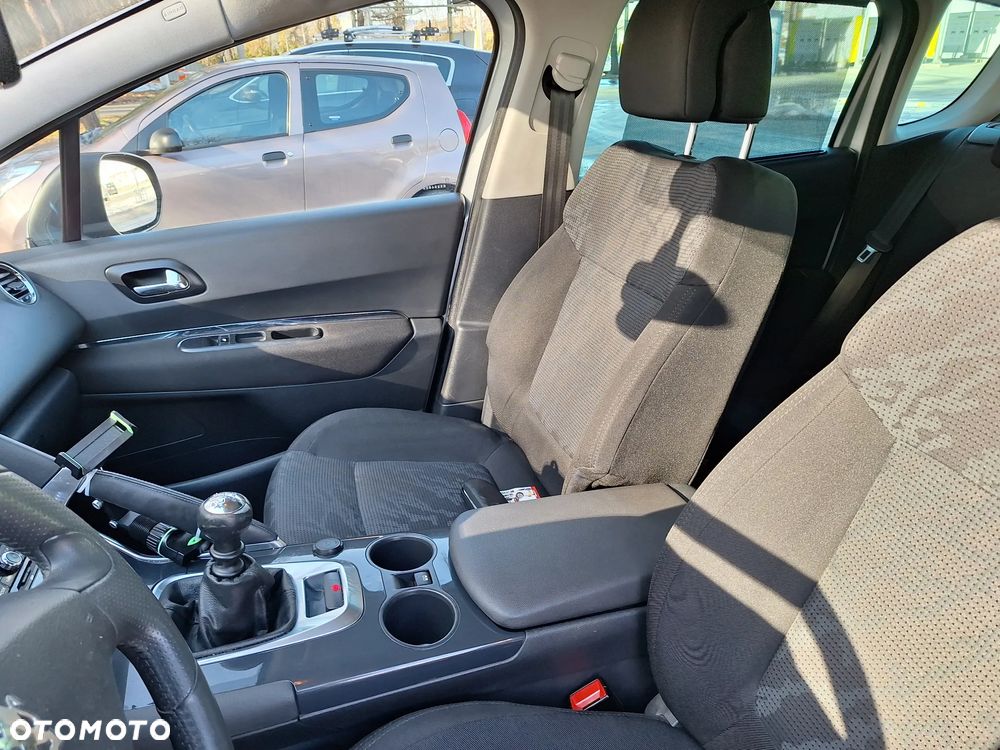 Peugeot 3008 - 32