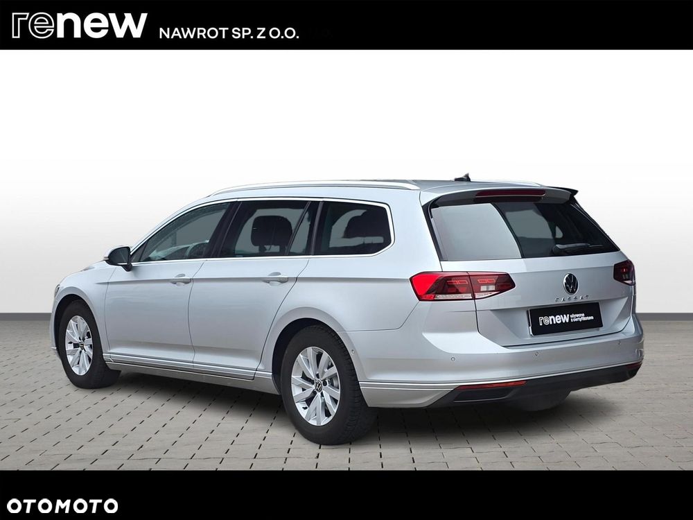 Volkswagen Passat - 3