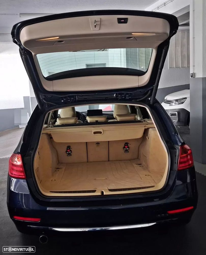 BMW 320 d Auto Exclusive - 16