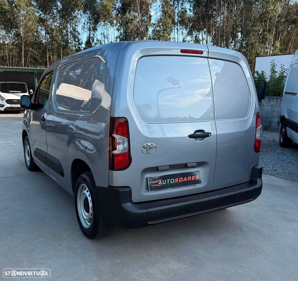 Toyota Proace City - 8
