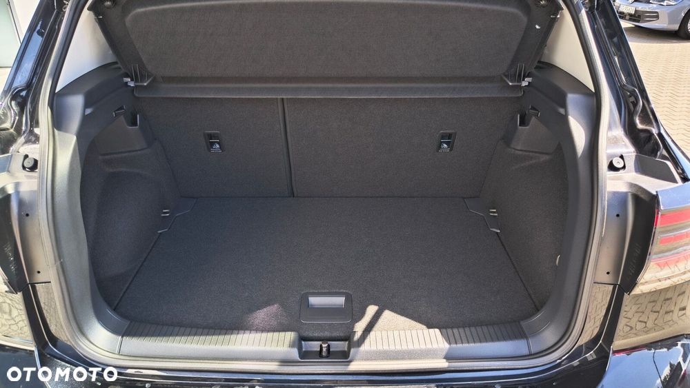 Volkswagen T-Cross - 19
