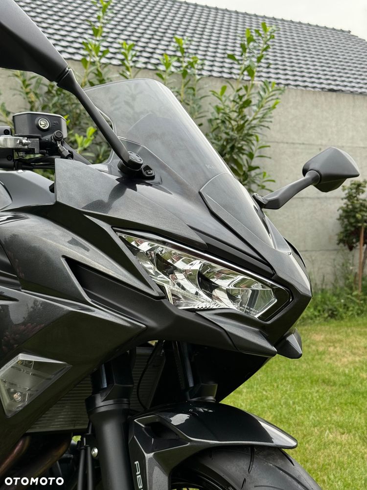 Kawasaki Ninja - 7
