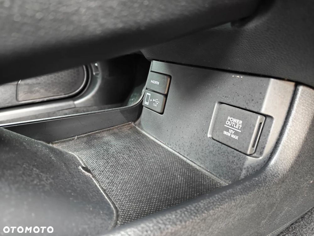 Honda Civic 1.0 i-VTEC Turbo Executive Sport Line - 24