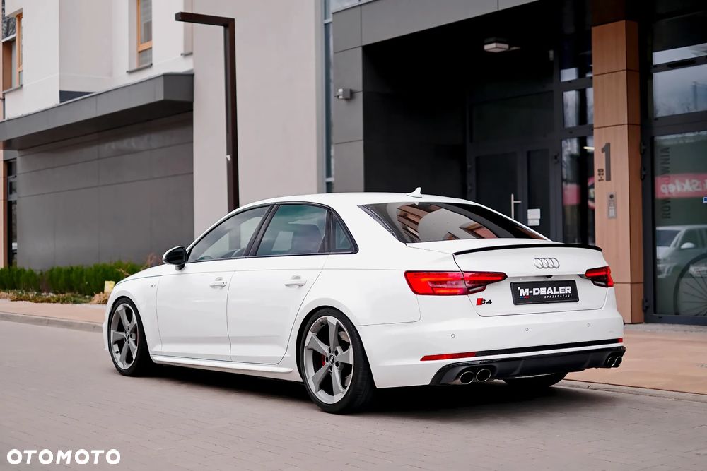 Audi S4 Limousine - 15