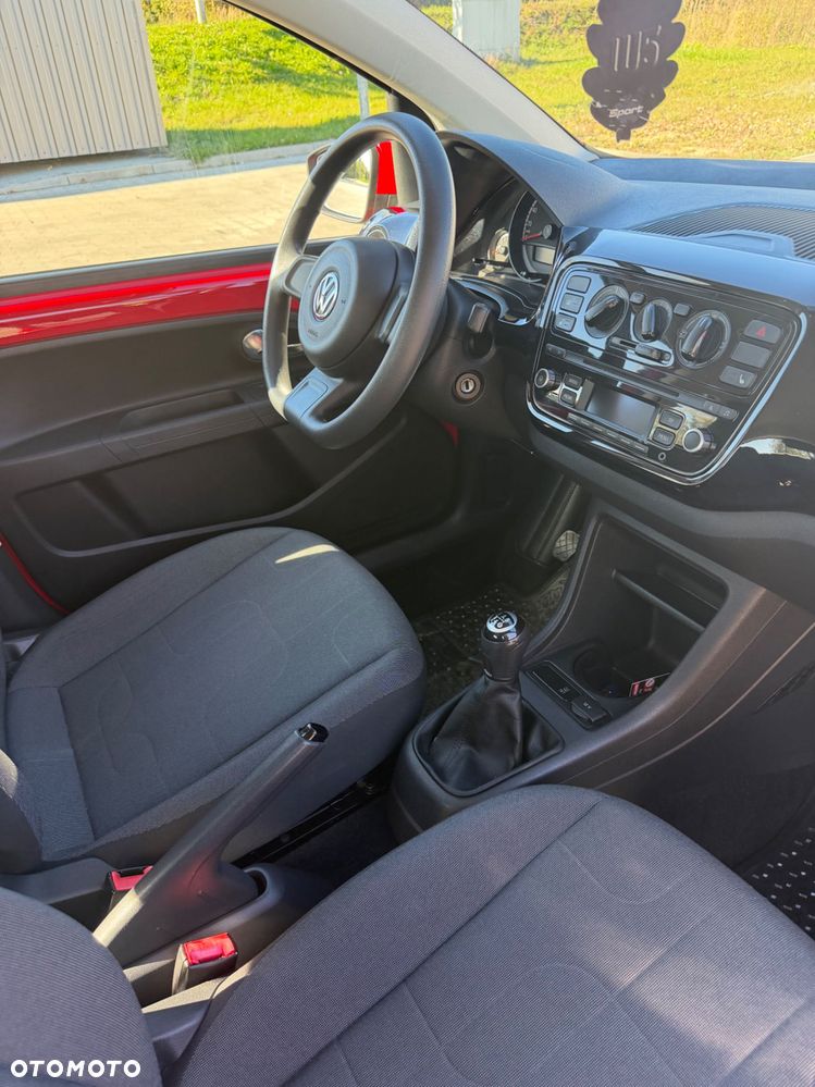 Volkswagen up! - 4