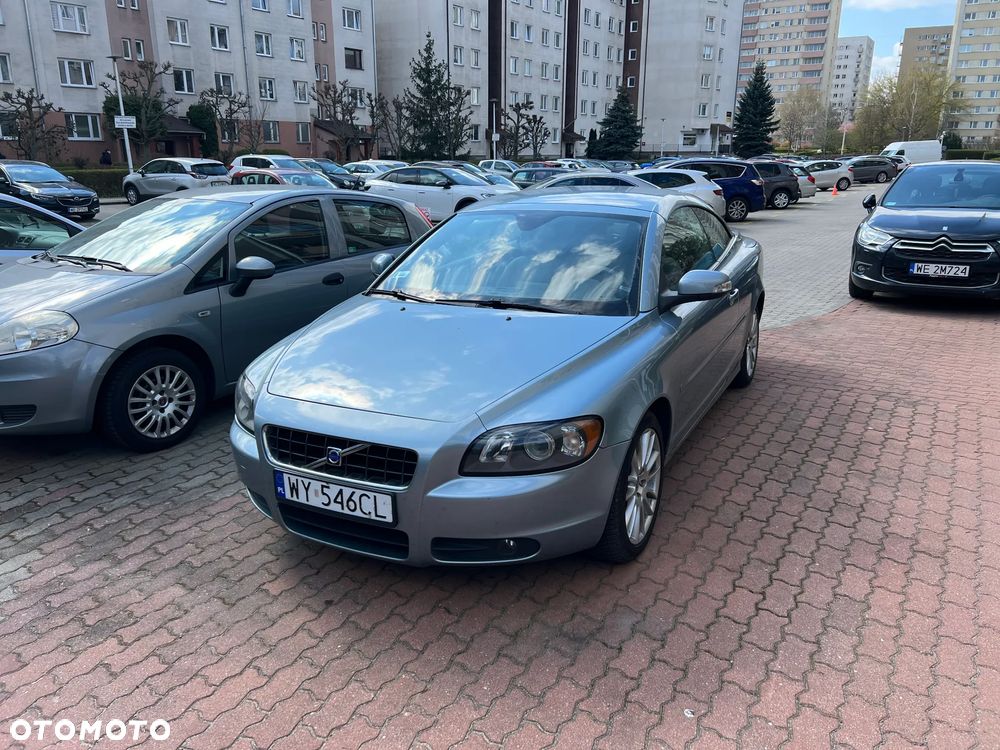 Volvo C70 2.0D Momentum - 1