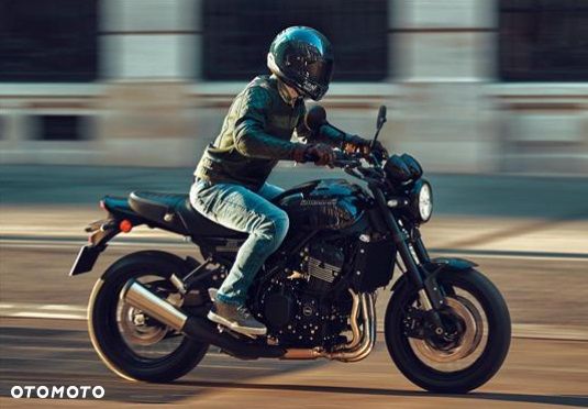 Kawasaki Z 900 RS - 9