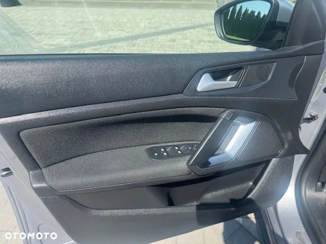 Peugeot 308 PureTech 110 Stop & Start Style - 26