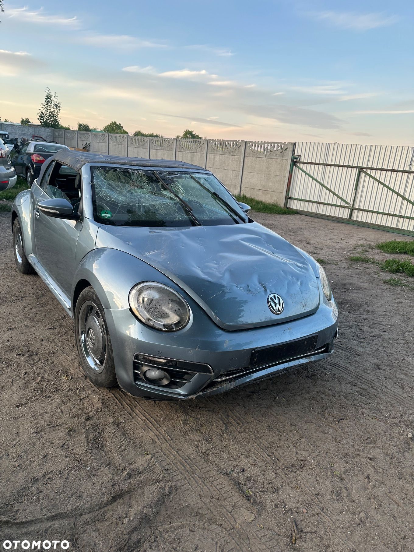 Volkswagen Beetle 2.0 TDI BMT R-Line - 1