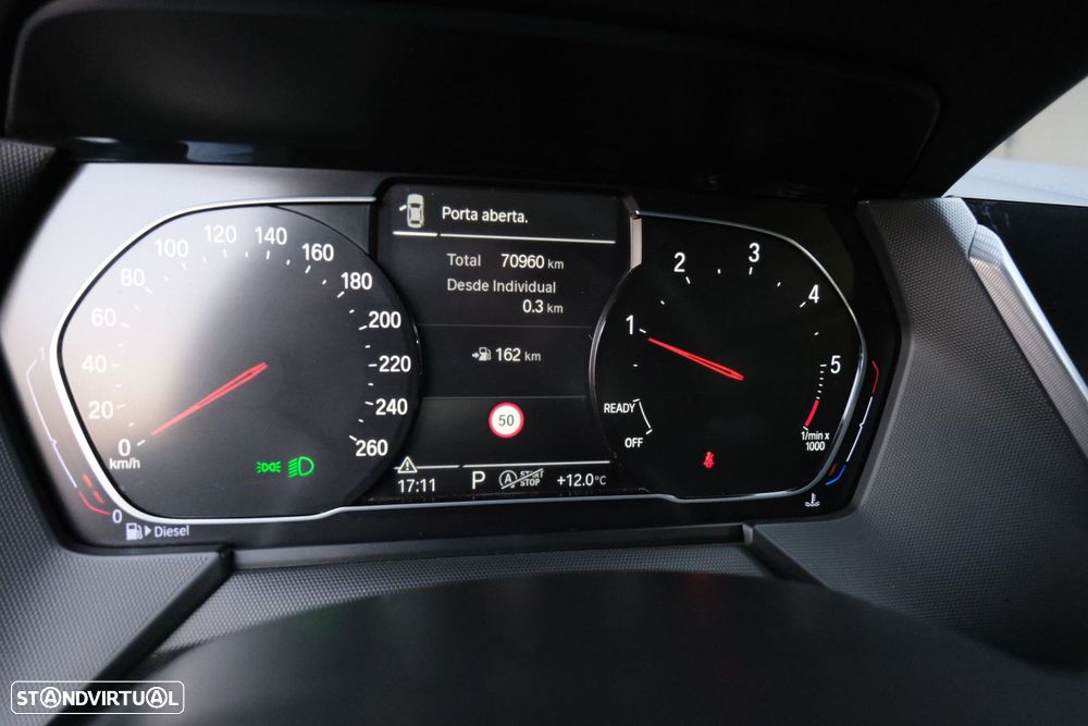 BMW 116 d Pack Desportivo M Auto - 17