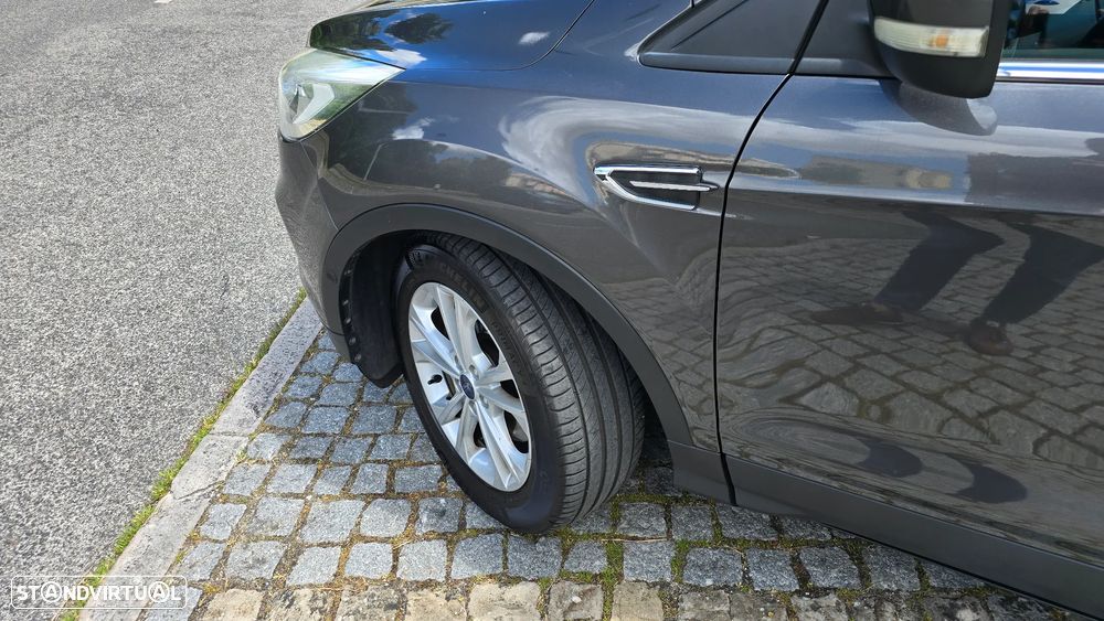 Ford Kuga 1.5 TDCi Titanium - 12