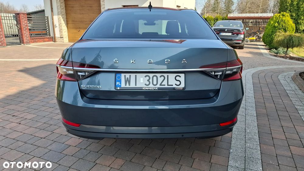Skoda Superb 2.0 TDI SCR Sportline DSG - 6
