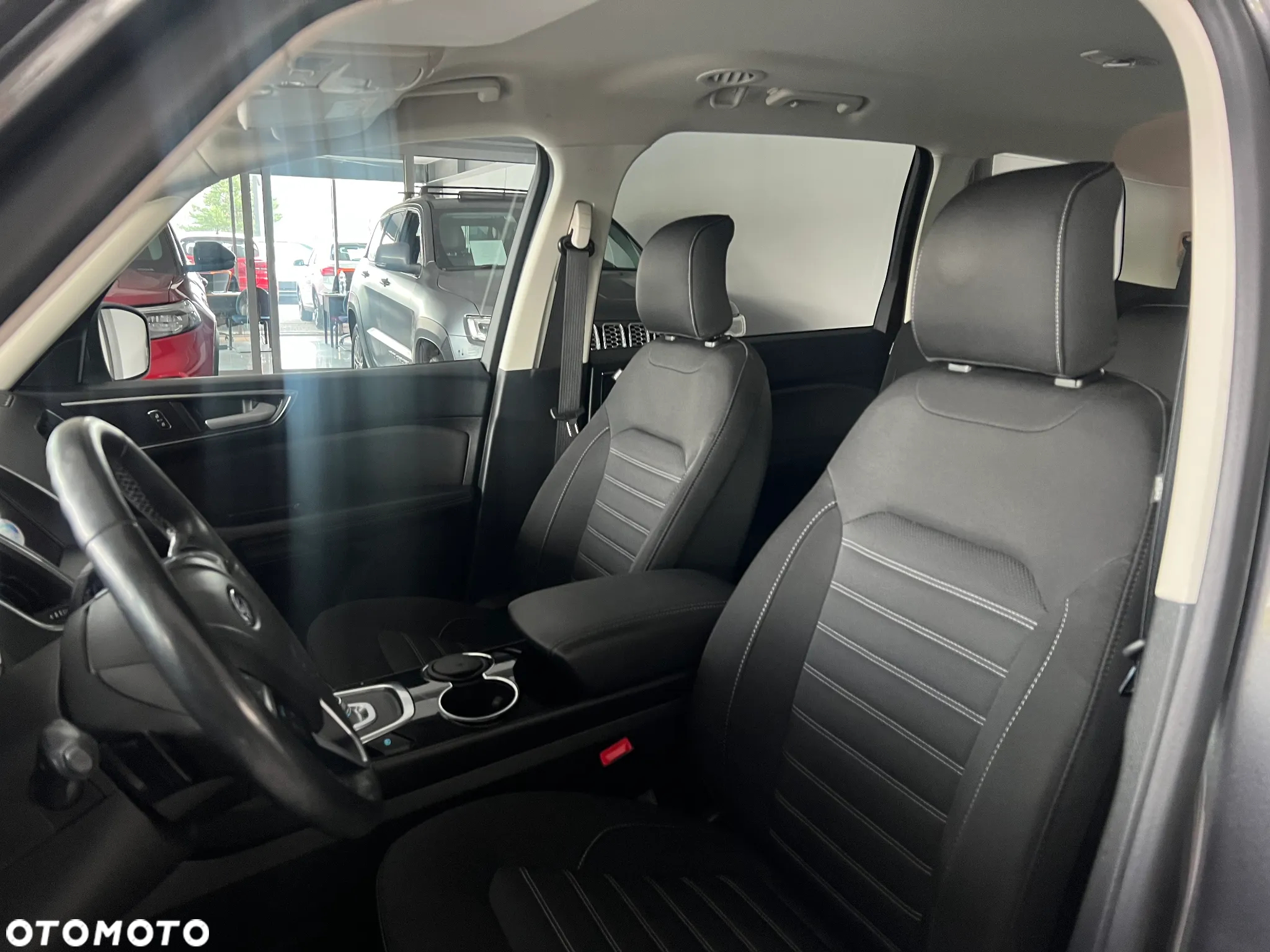 Ford Galaxy 2.0 EcoBlue Titanium - 21