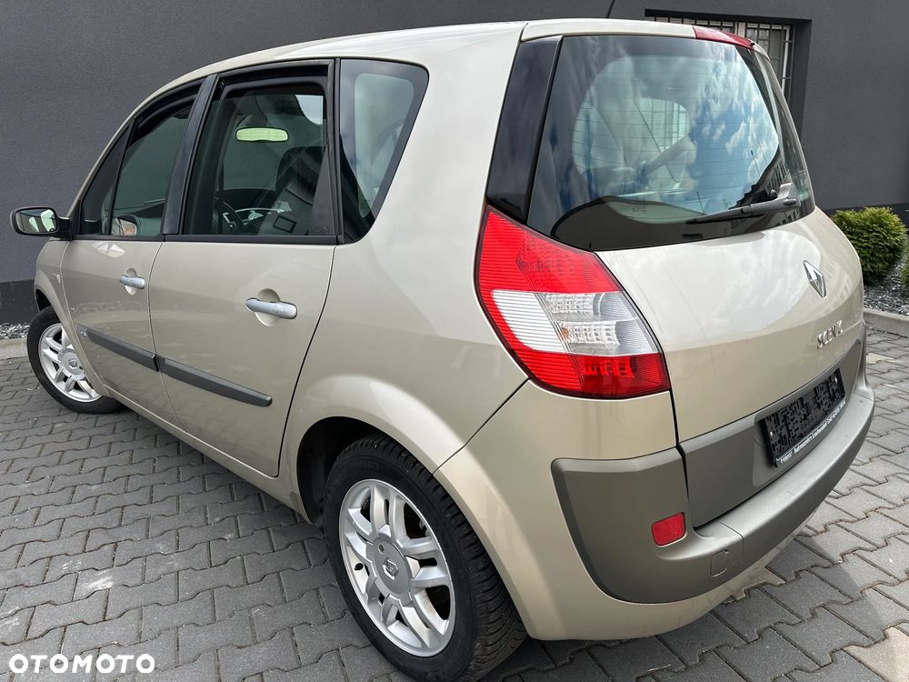 Renault Scenic - 4