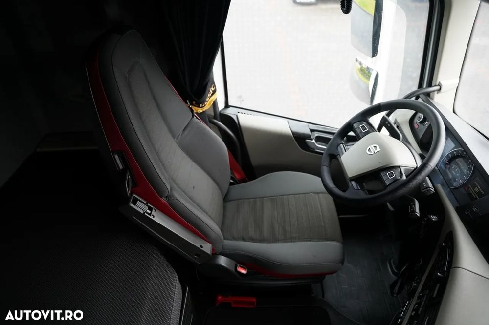 Volvo FH 500 / RETARDER / I-PARK COOL / FULL AIRMATIC / - 26