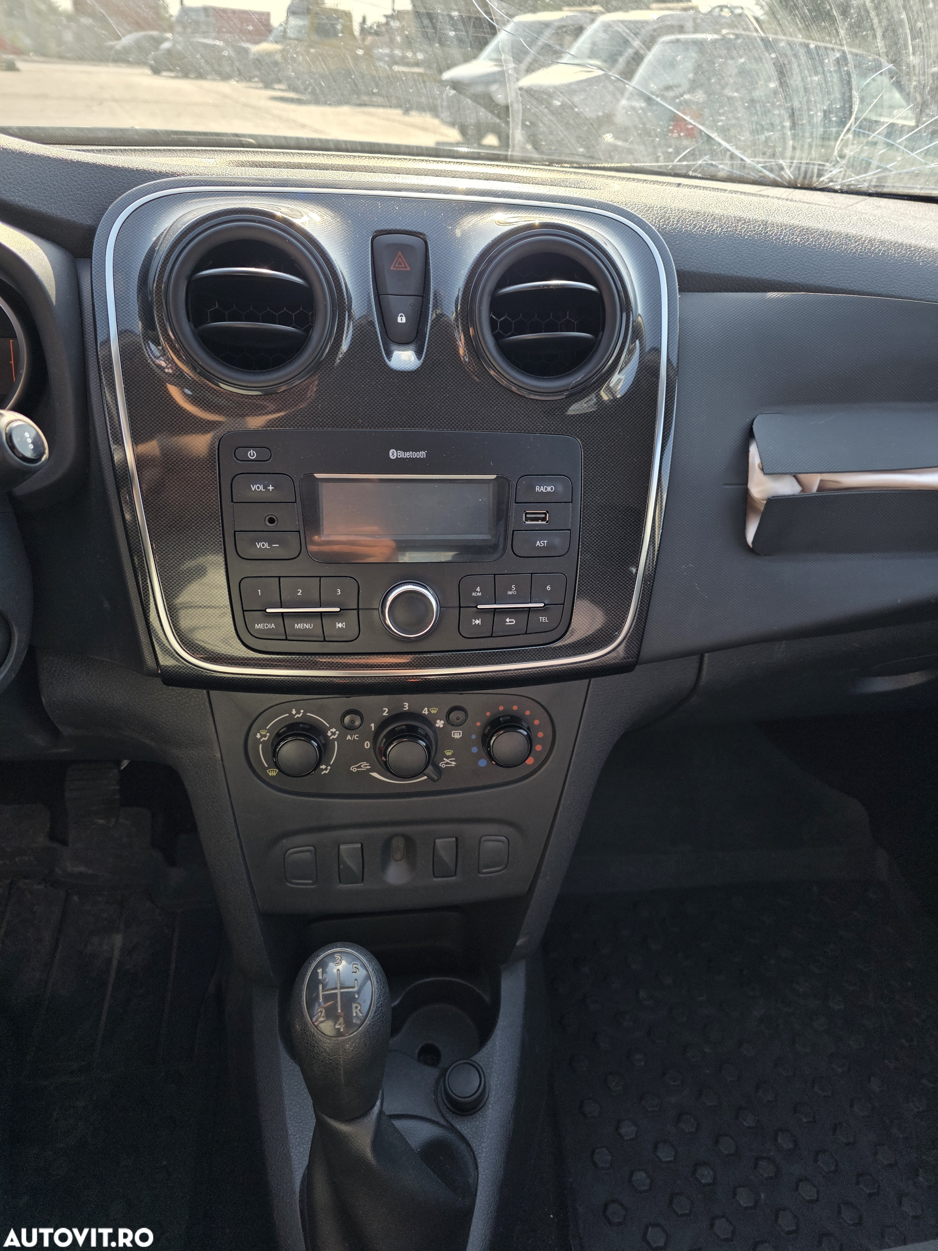 Dacia Sandero 1.0 SCe Ambiance - 6