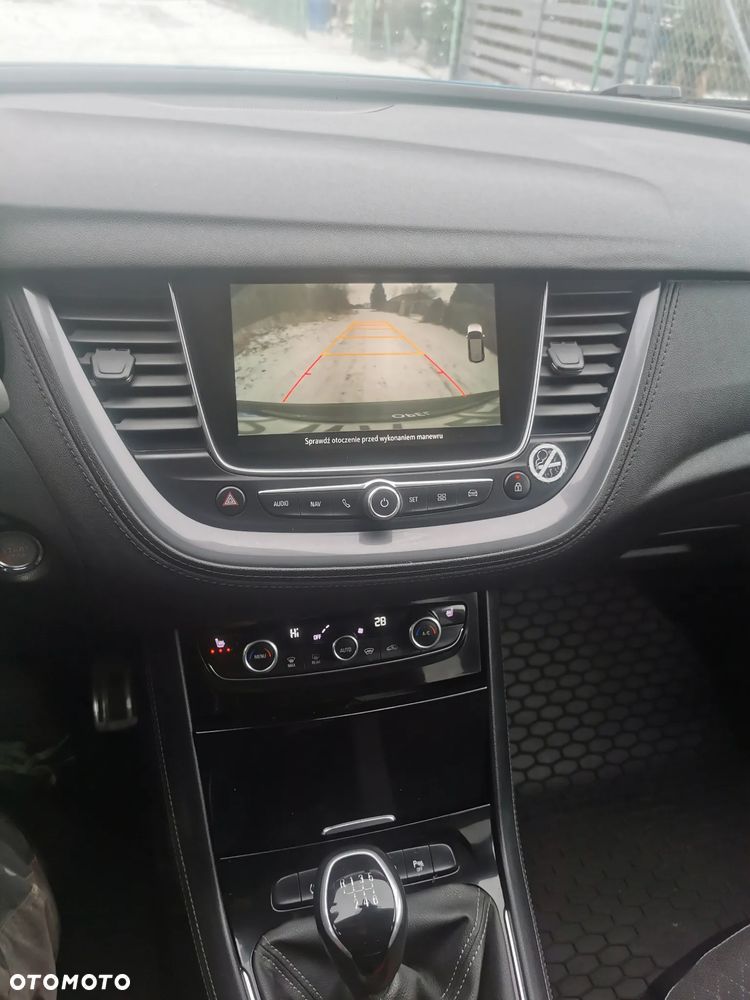 Opel Grandland X 1.5 D Start/Stop INNOVATION - 2