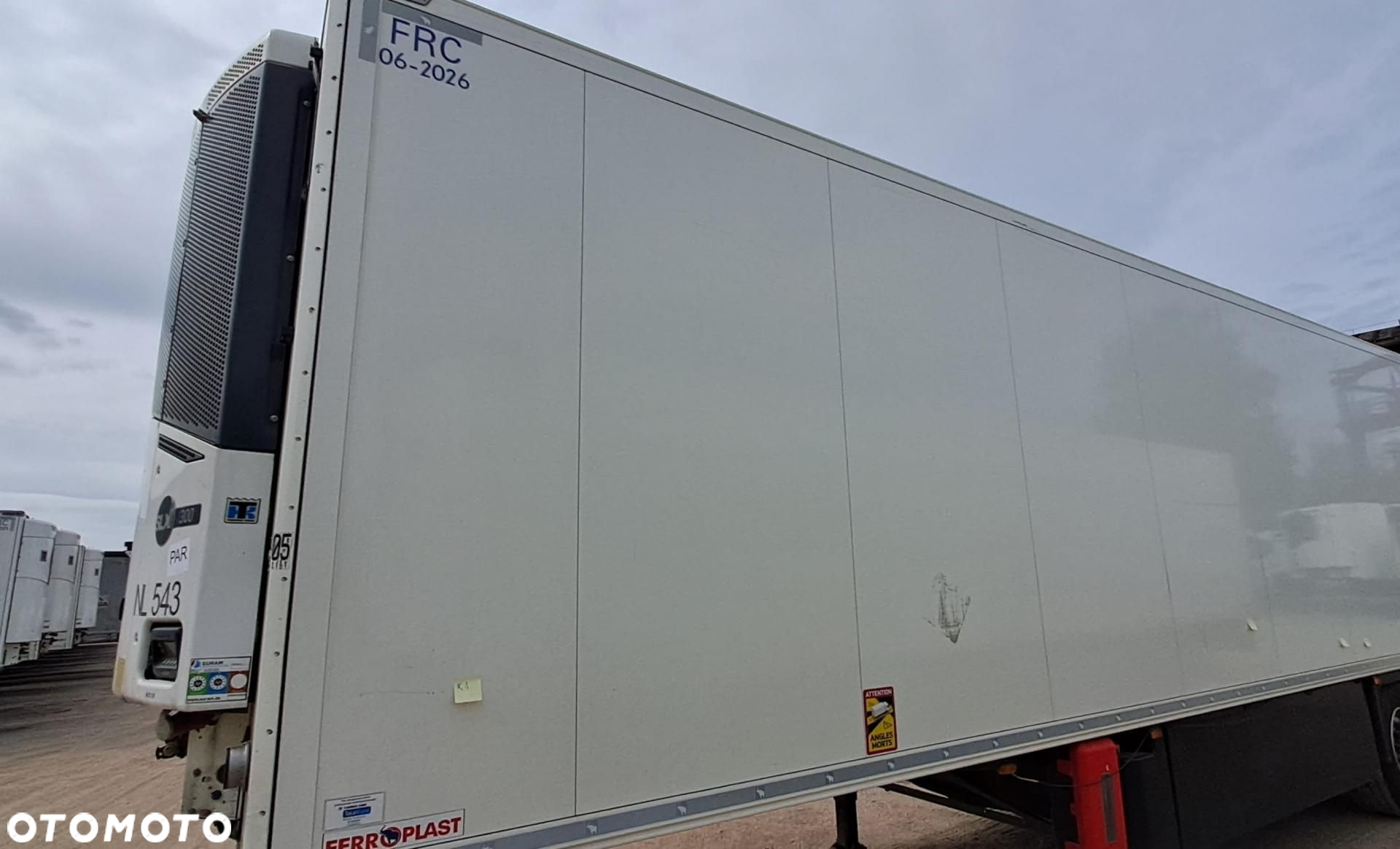 Schmitz Cargobull SKO FP 60 ThermoKing SLXi 300 - 5