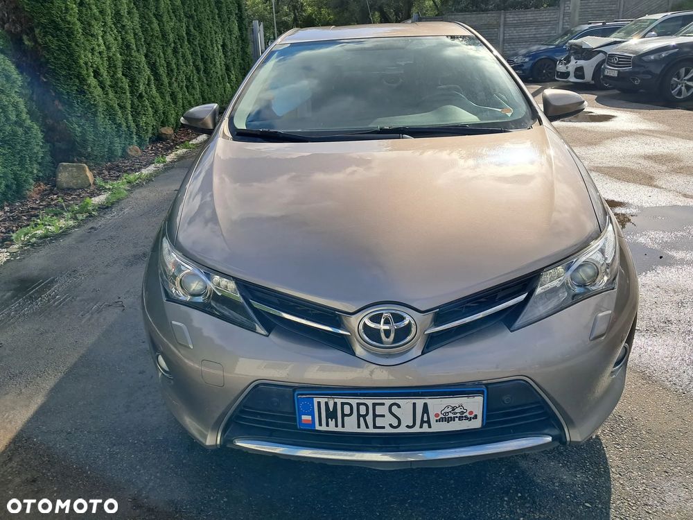 Toyota Auris - 8