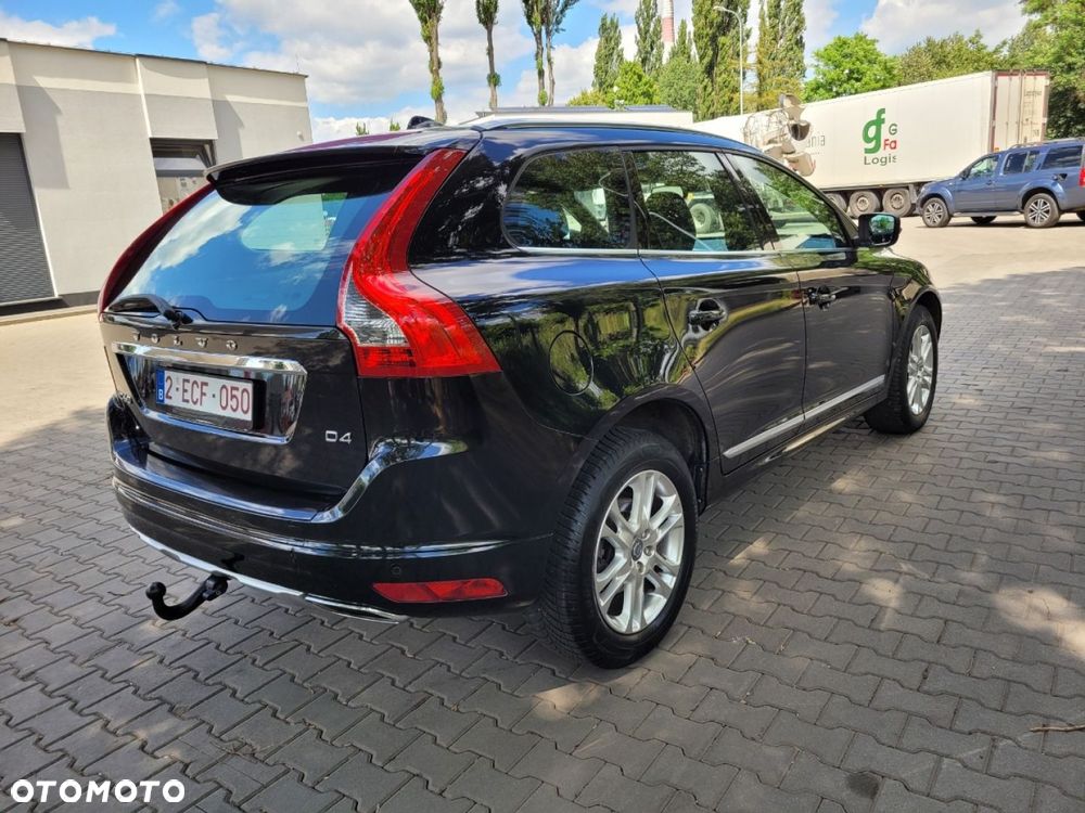 Volvo XC 60 D4 Drive-E Ocean Race - 11