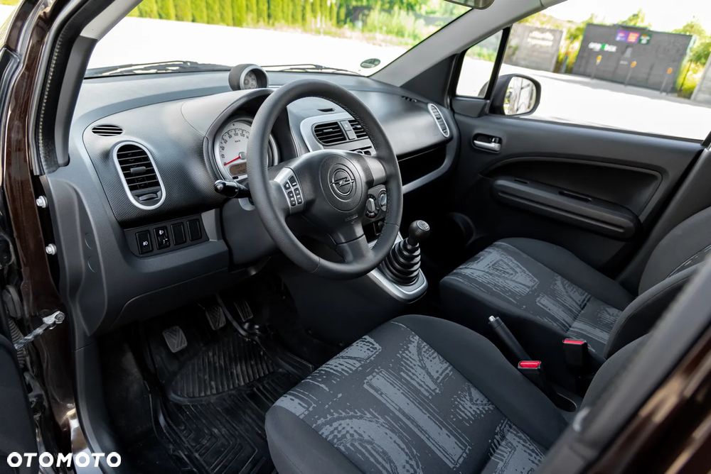 Opel Agila - 15