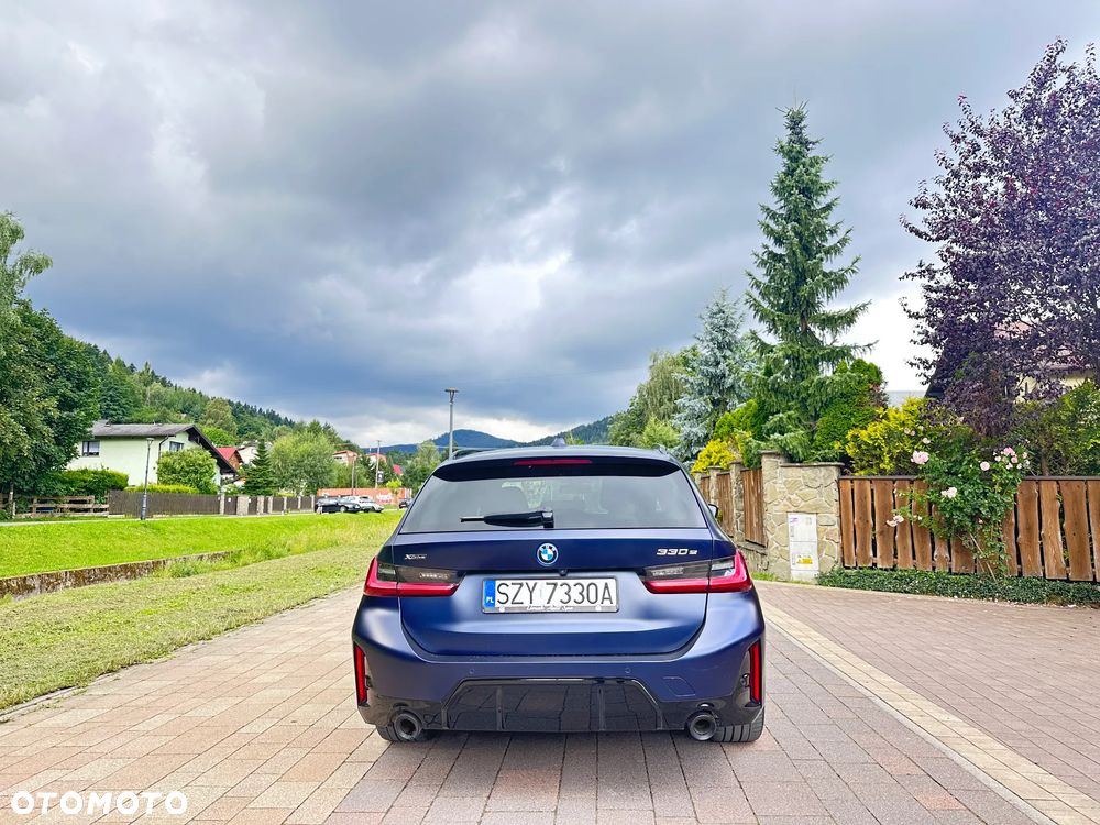BMW Seria 3 330e xDrive M Sport - 11
