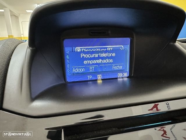 Ford Fiesta 1.0 EcoBoost S&S TITANIUM - 16