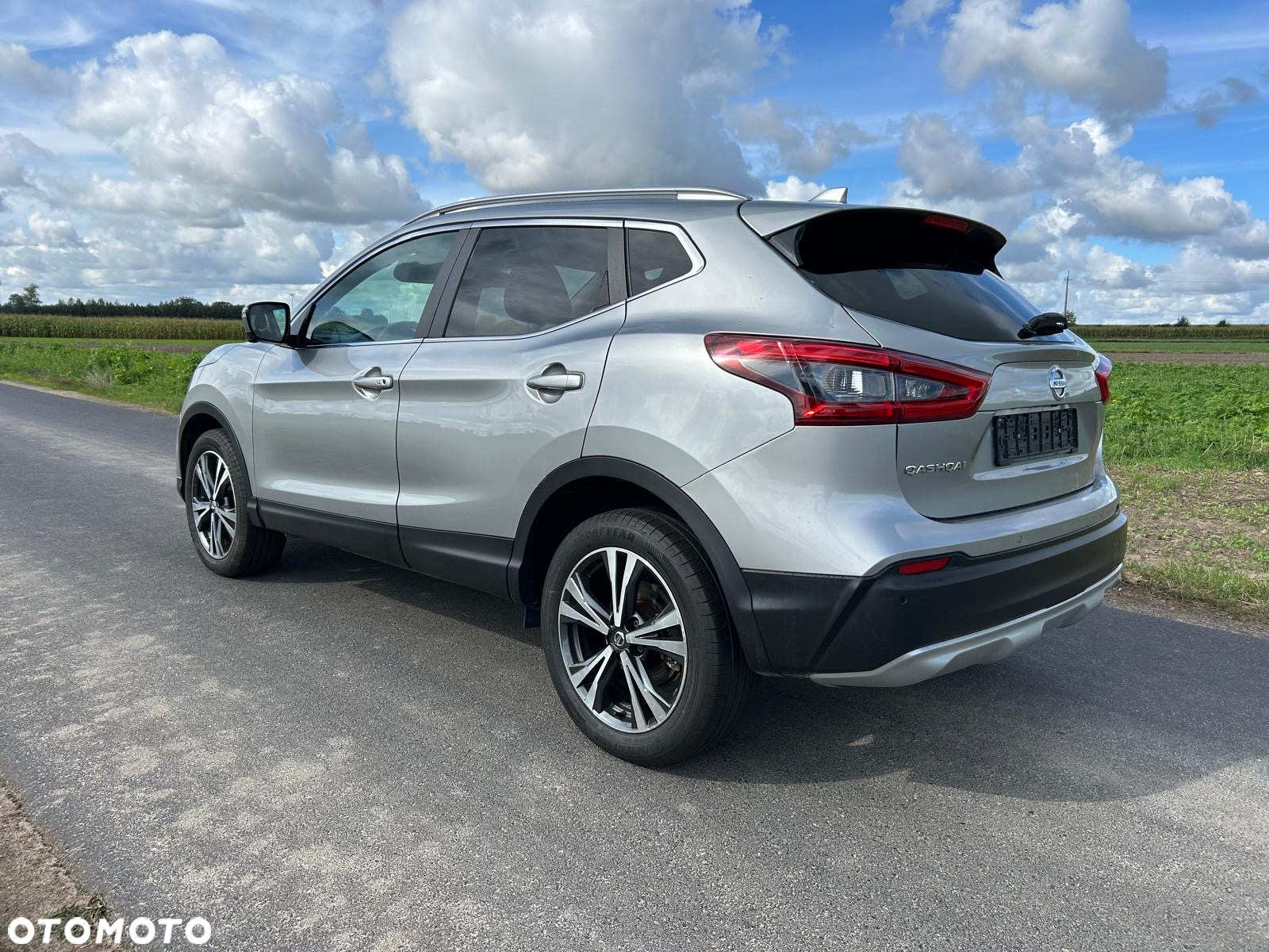 Nissan Qashqai 1.3 DIG-T TEKNA - 13