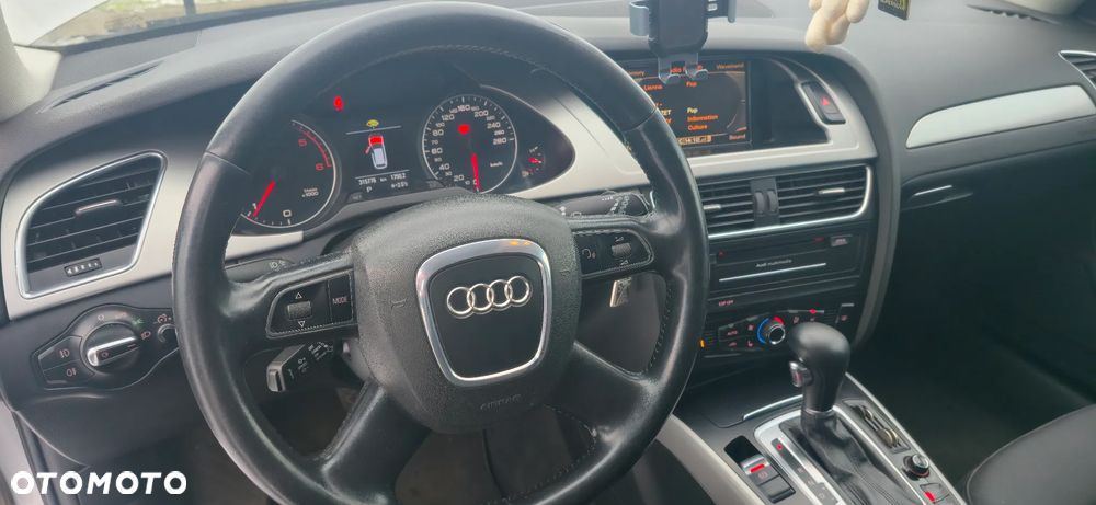 Audi A4 Avant 2.0 TDI Multitronic - 12