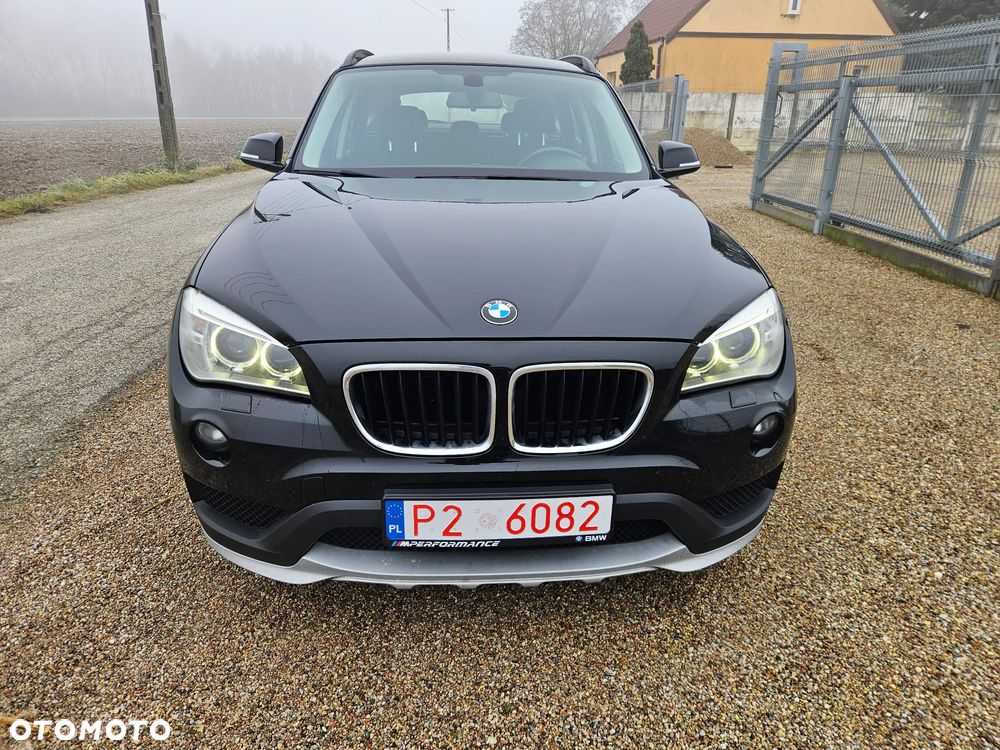 BMW X1 sDrive18d xLine - 19