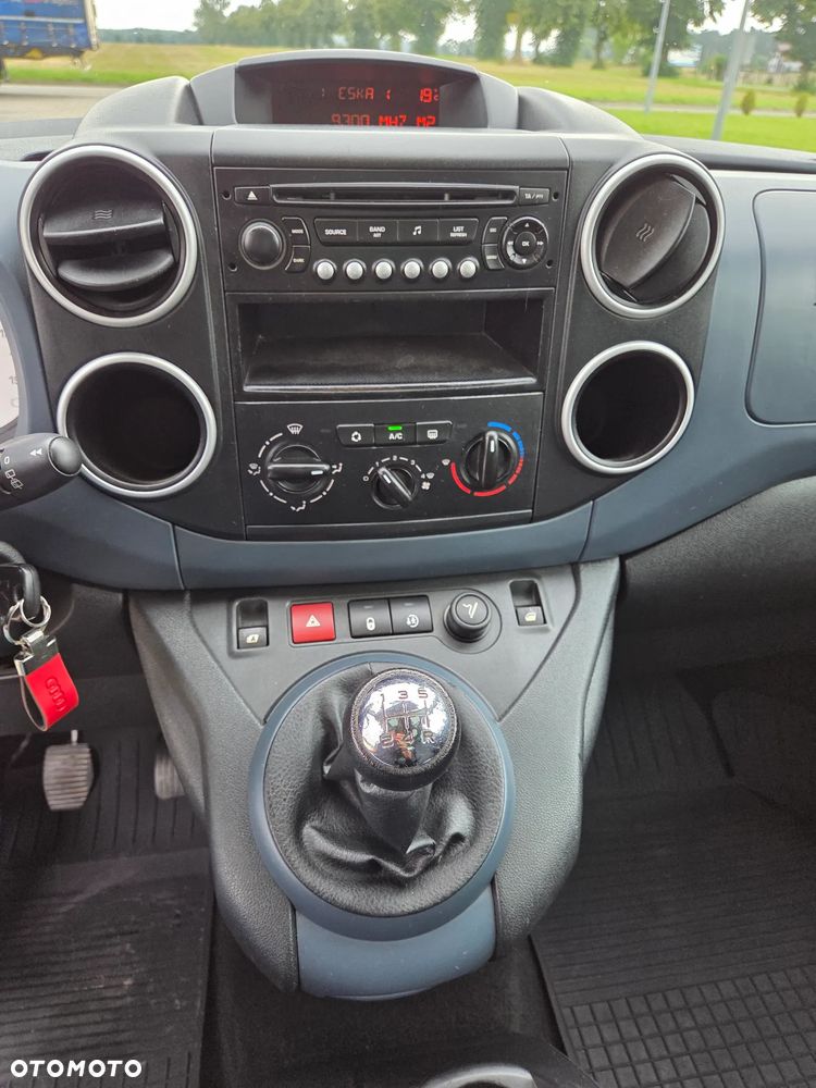 Peugeot Partner - 11