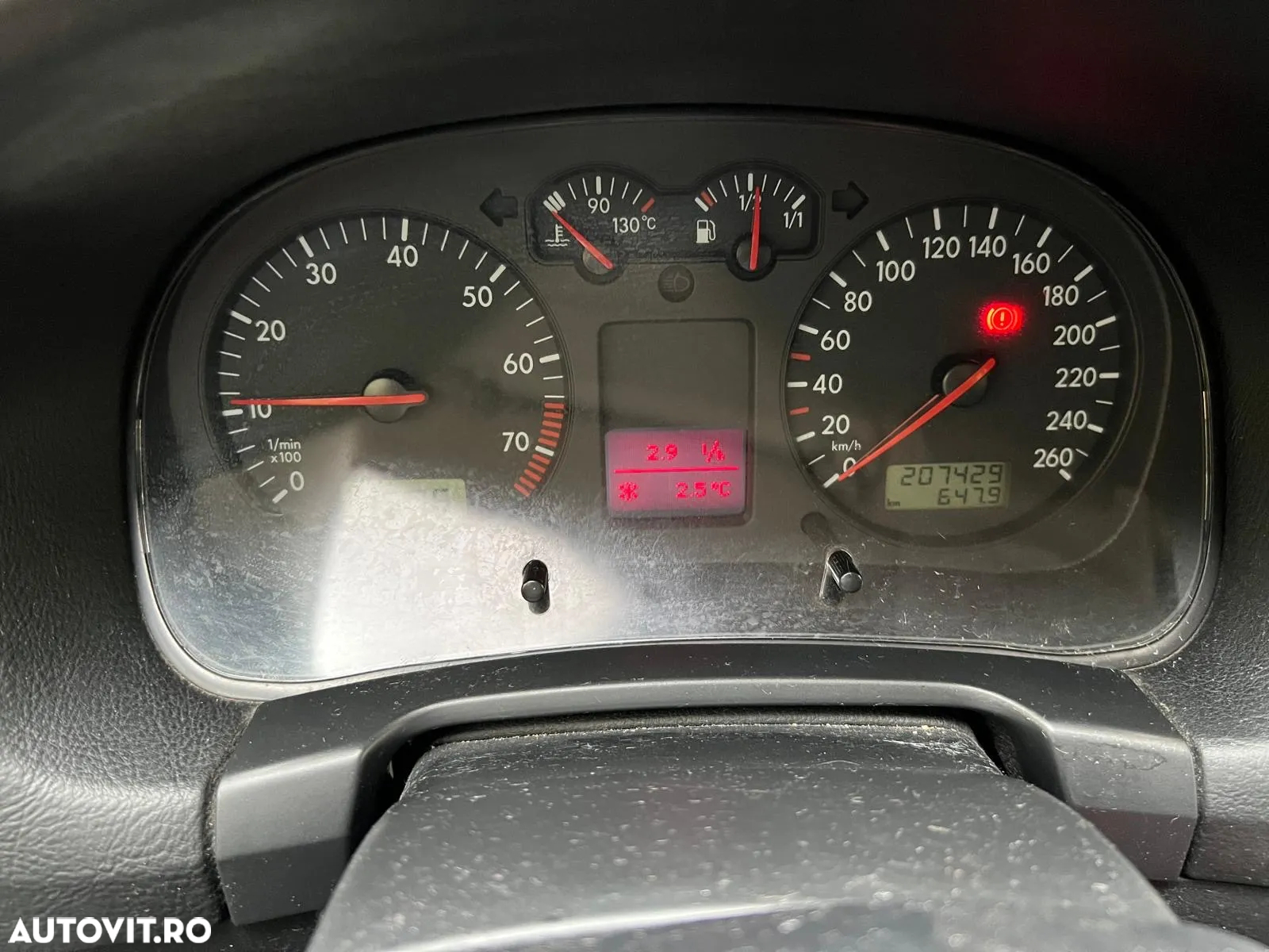 Volkswagen Golf - 5