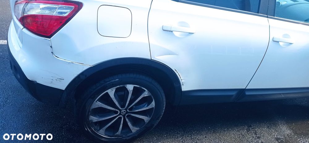 Nissan Qashqai 2.0 I-Way CVT - 27