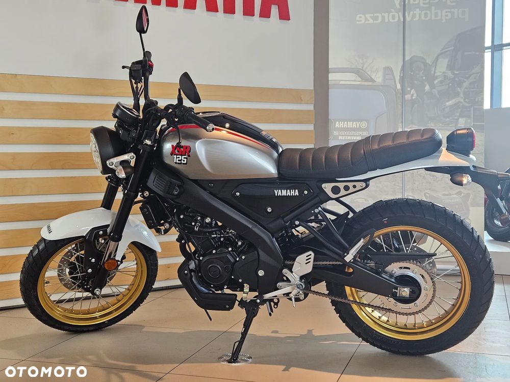 Yamaha XSR - 4