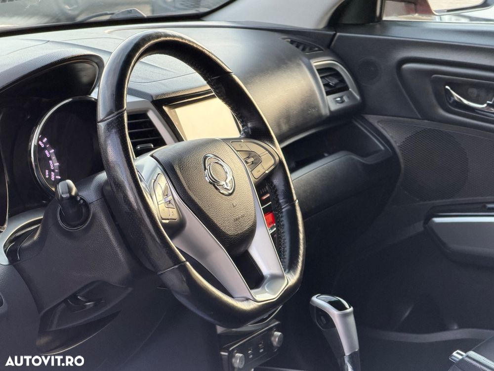 SsangYong Tivoli - 3