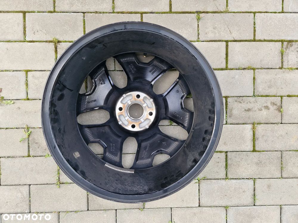 FELGA RENAULT CAPTUR CLIO 6,5Jx17CH4, ET40, 4x100 - 8