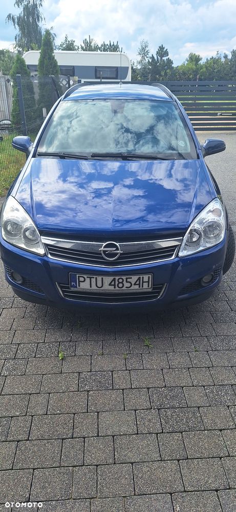 Opel Astra ver-1-9-cdti - 1