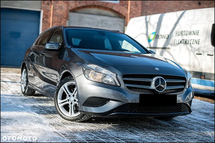 Mercedes-Benz Klasa A 180 (BlueEFFICIENCY) Urban - 1
