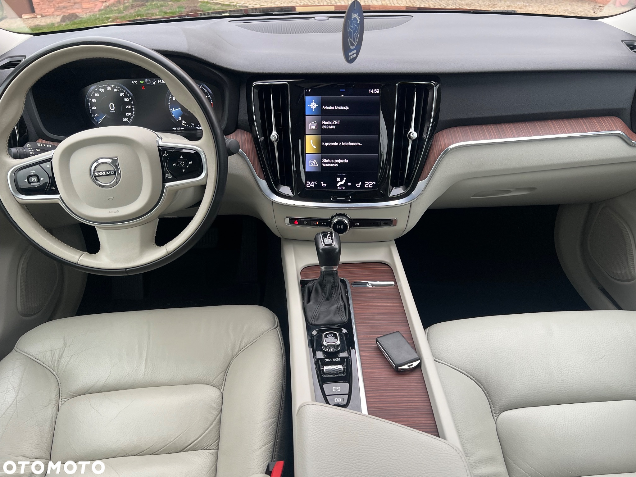 Volvo S60 T5 AWD Momentum Pro - 10