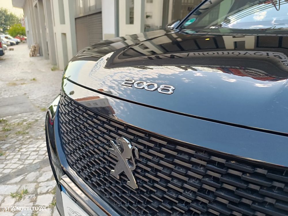 Peugeot e-2008 GT Pack - 26