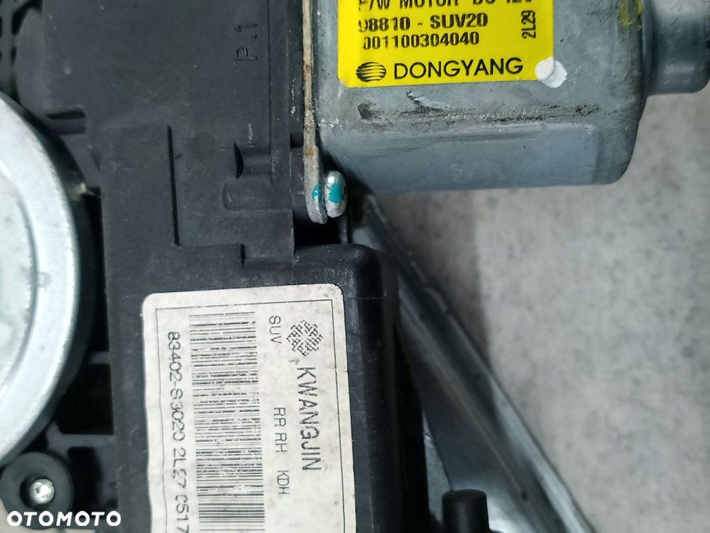 PODNOŚNIK SZYBY PRAWY TYŁ OPEL MOKKA I 82403-S3020 - 4