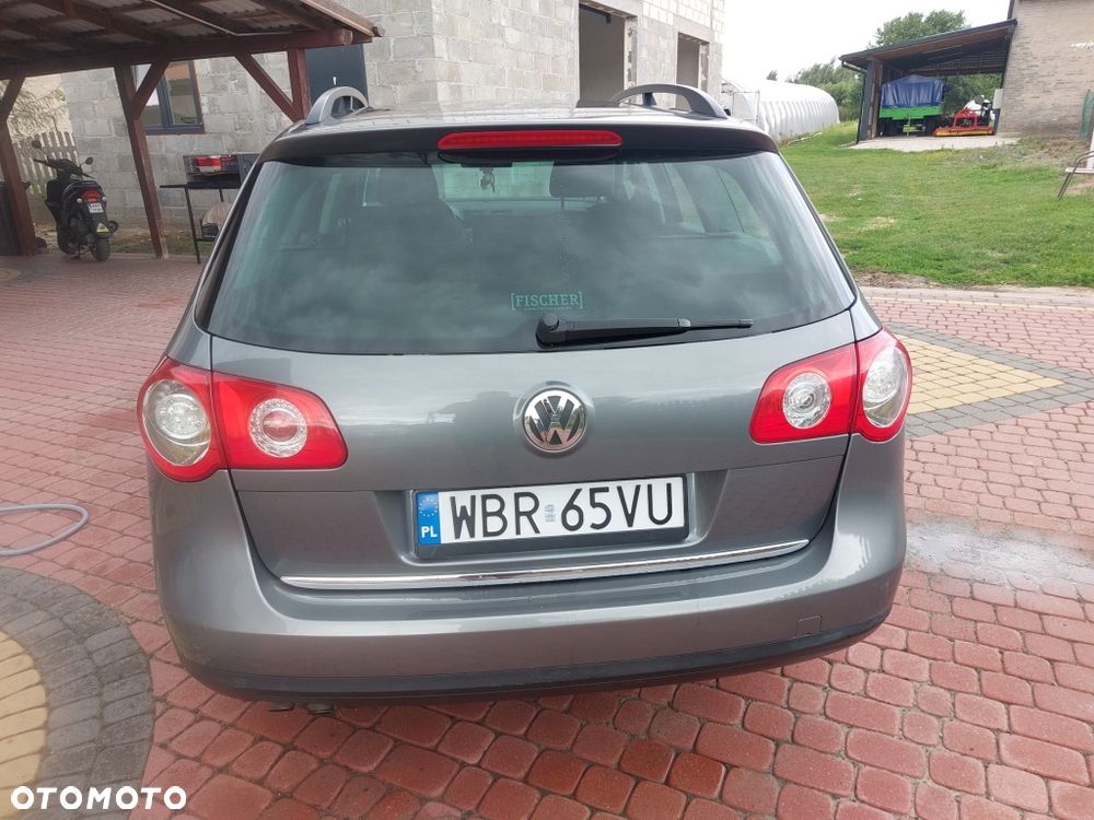 Volkswagen Passat Variant - 4