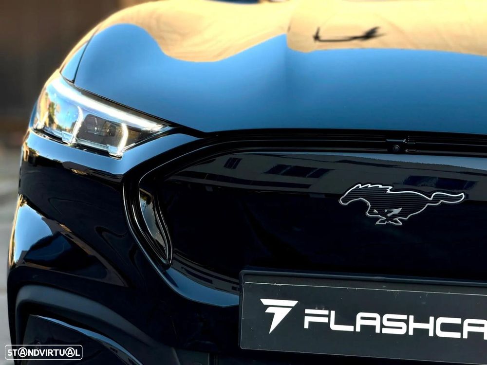Ford Mustang Mach-E - 42
