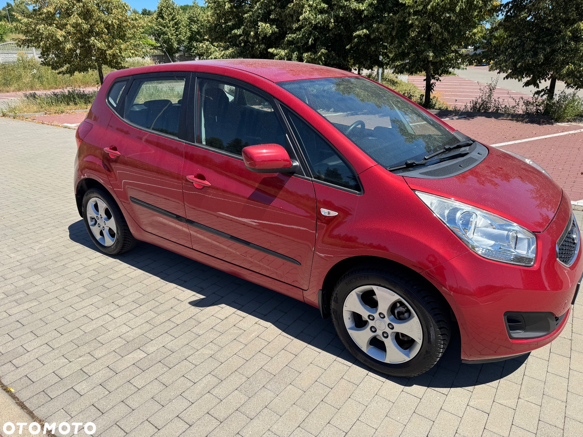 Kia Venga - 4