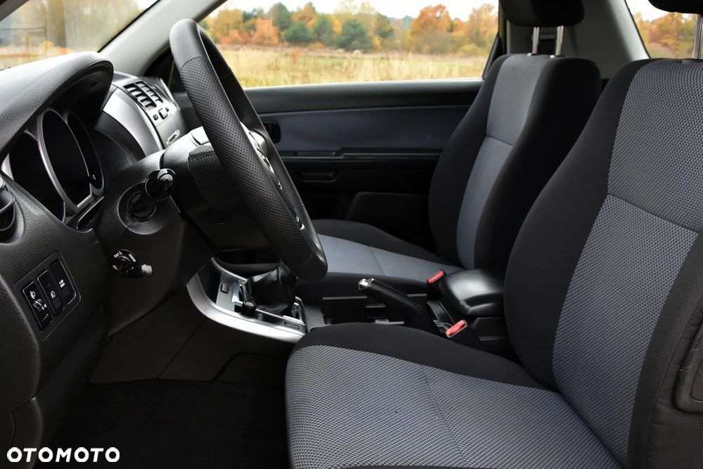 Suzuki Grand Vitara - 13