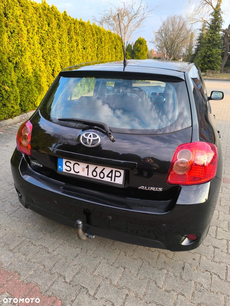 Toyota Auris 1.6 Premium - 6