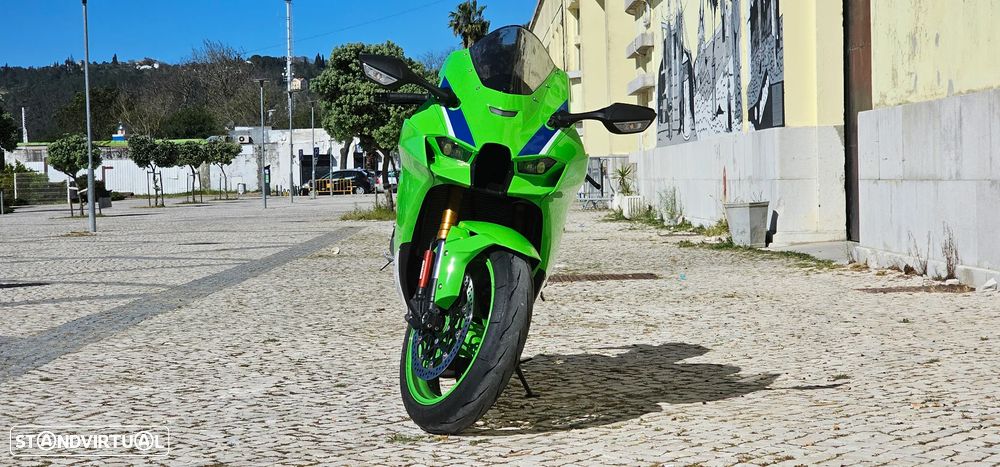 Kawasaki Ninja ZX-10R - 3