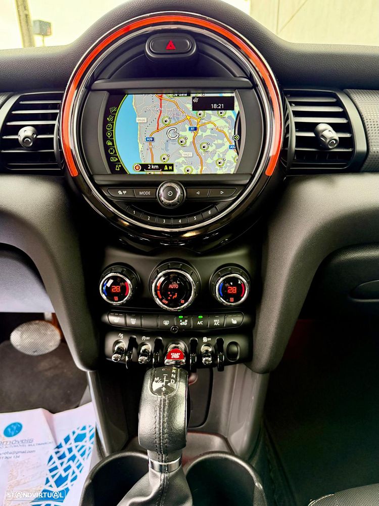 MINI 3 Portas Cooper D Aut. - 9